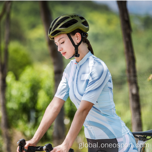 Womens Core Short Sleeve Jersey On Bike